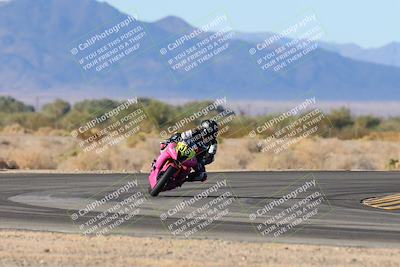 media/Nov-16-2024-CVMA (Sat) [[0e4bb1f32f]]/Race 9-Amateur Supersport Middleweight/